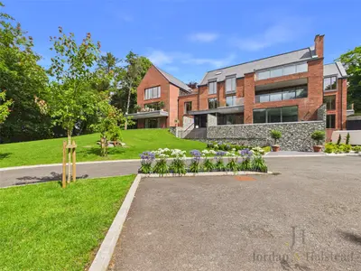 Macclesfield Road, Prestbury, SK10