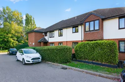 Hill End Lane, St. Albans, AL4