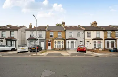 Grange Road, Ilford, IG1