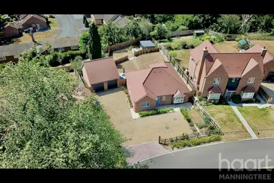 Bailey Gardens, Brantham, CO11