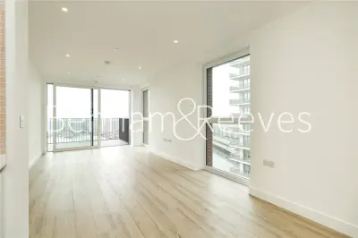 Quay Walk, Wembley and Alperton, HA0