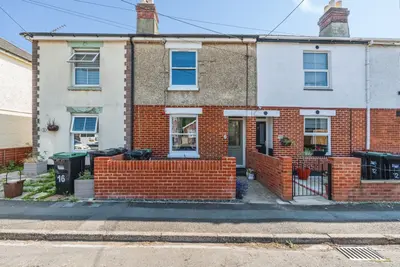 Brokenford Avenue, Southampton, SO40