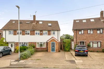 St. Giles Avenue, Ickenham, UB10
