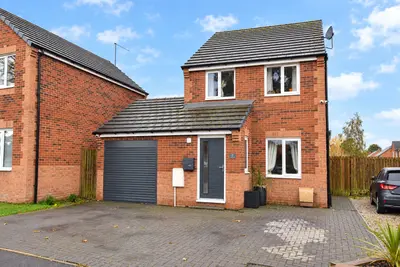 Beaconsfield Road, Balderstone, OL11