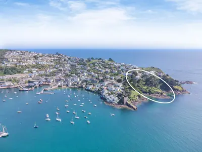 Polruan-By-Fowey, Cornwall, PL23 1PW