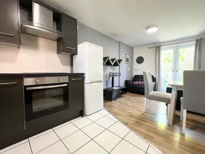 Kensington Terrace, Hyde Park, LS6