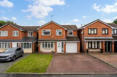 Rowthorn Close, Widnes, Widnes, WA8 8EF