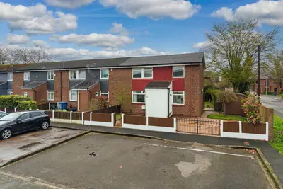 Goodwood Avenue, Sale, M33 4QN