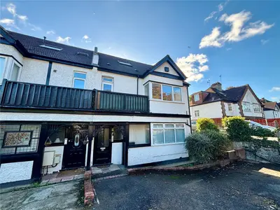 Brighton Road, Purley, CR8