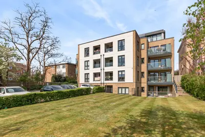 Worple Road, Wimbledon, SW20
