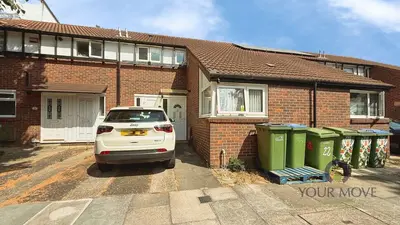 Aisher Road, London, SE28