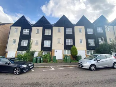 Cloudeseley Close, Sidcup, DA14