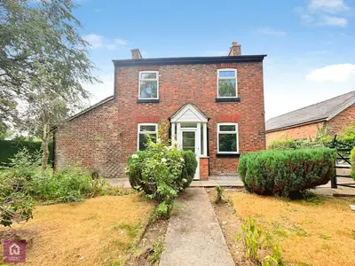 Wellfield Lane, Timperley, WA15
