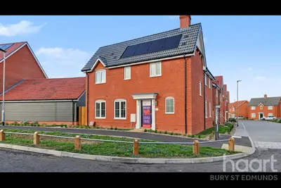 Saltsman Road, Bury St Edmunds, IP32