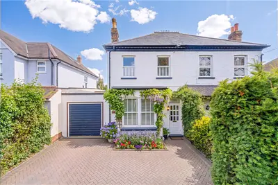 Hanworth Road, Hampton, London, TW12 3EF
