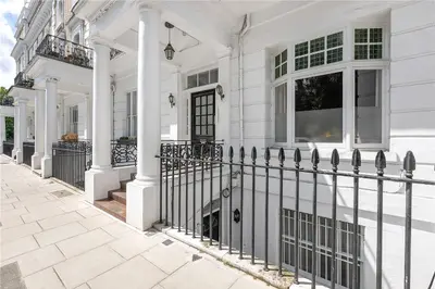 Onslow Gardens, London, SW7