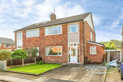 Leyton Drive, Bury, BL9
