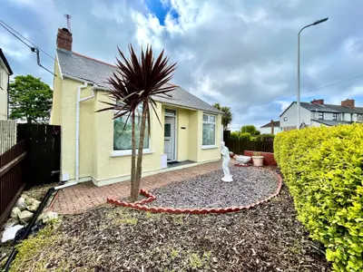 Pencoedtre Road, Barry, CF63