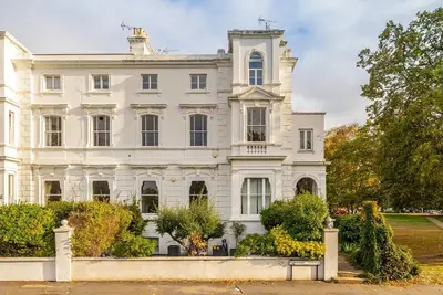 Portland Terrace, Richmond, TW9