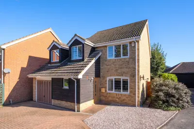 Abbis Close, Flitwick, MK45