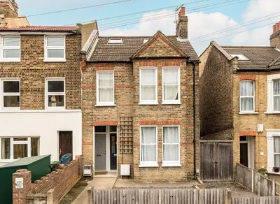 Faversham Road, SE6
