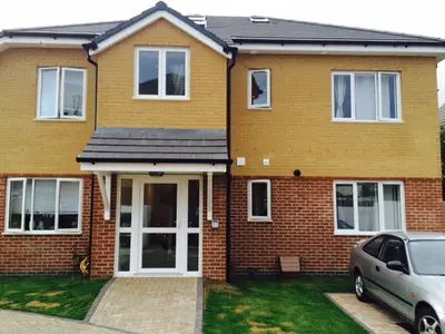 Avon Close, Bournemouth BH8 8RF