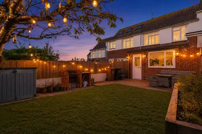 North Lane, Portslade, BN41