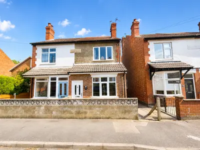 Kings Road, Shepshed, Loughborough, LE12 9HT