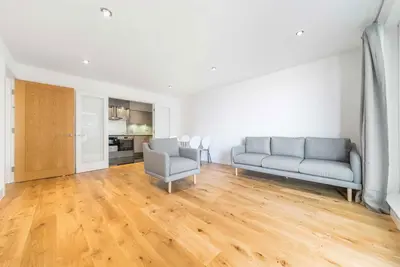 Drake House, Nine Elms