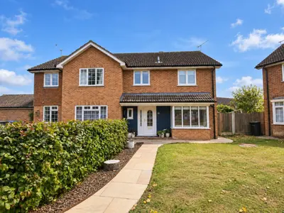 Thorney Road, Capel St Mary, IP9 2UY