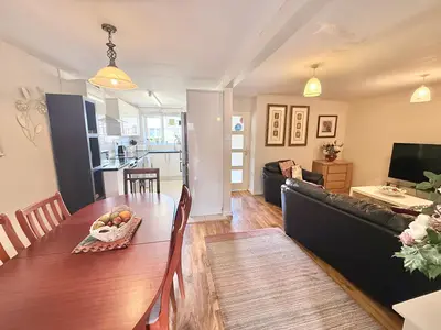Salmond Close, Stanmore, HA7