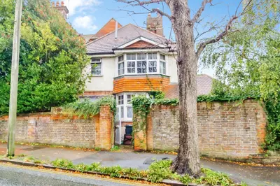 Eldon Road, Eastbourne, BN21