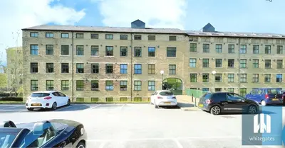 Navigation Rise, Milnsbridge, HD3