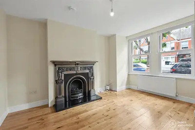 Ashleigh Road, Mortlake, SW14