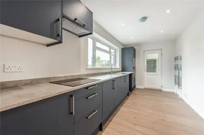 Sunnydown Road, Winchester, Hampshire, SO22