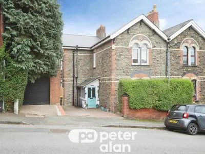 Leicester Road, Newport, NP19