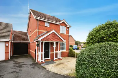 Swan Drive, Droitwich, WR9