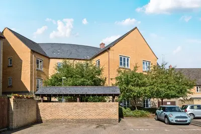 New Bridge Street, Witney, OX28