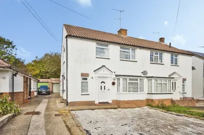 Kenmore Drive, Yeovil, BA21