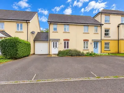 Hickory Lane, Almondsbury, BS32
