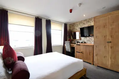 Fore Street, Hertford, SG14