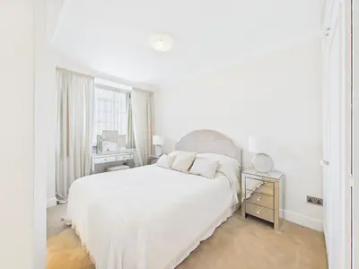 Sloane Avenue, Chelsea, SW3