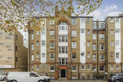 Chiswick Road, W4