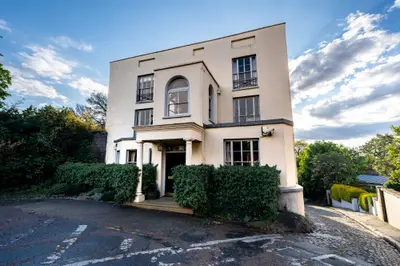 14 West Grove, London