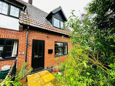 Florence Park, Almondsbury, BS32