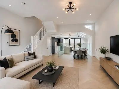 9 Furness Road, London SW6 2LQ