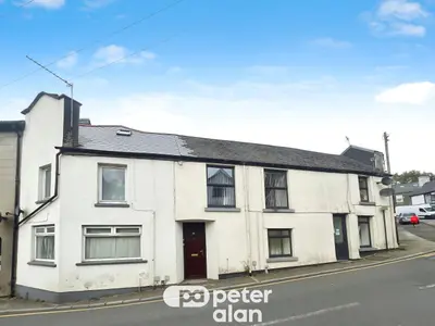 High Street, Pontyclun, CF72