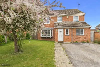 Badgers Way, Buckingham, Buckinghamshire, MK18