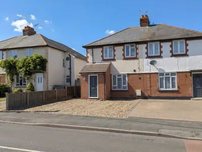 Anchor Hill, Woking, GU21