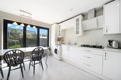 Fairbridge Road, London, N19